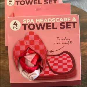 Spa Headscarf & Towel Set - Pink Red Checker